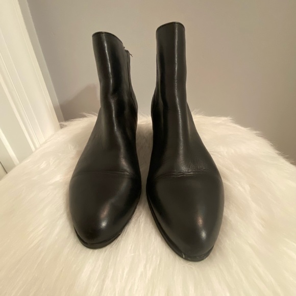 Adrienne Vittadini Theo Quilted Leather Ankle Boot - Picture 15 of 15